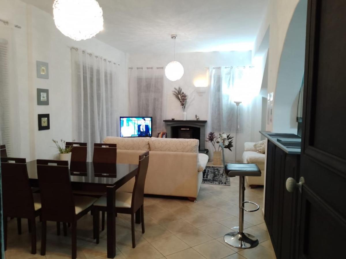 Villa Chrysanthemum Neo Chorio Buitenkant foto